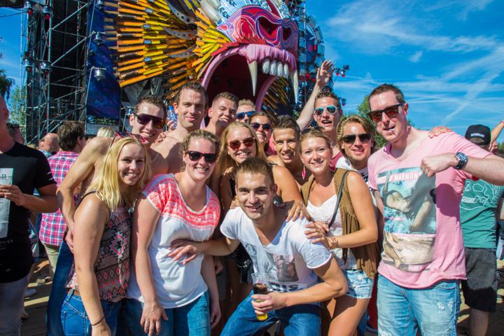Mysteryland 2015 @ Haarlemmermeer, picture 4, photographed by Tom Van Tongerloo - FrontView Magazine