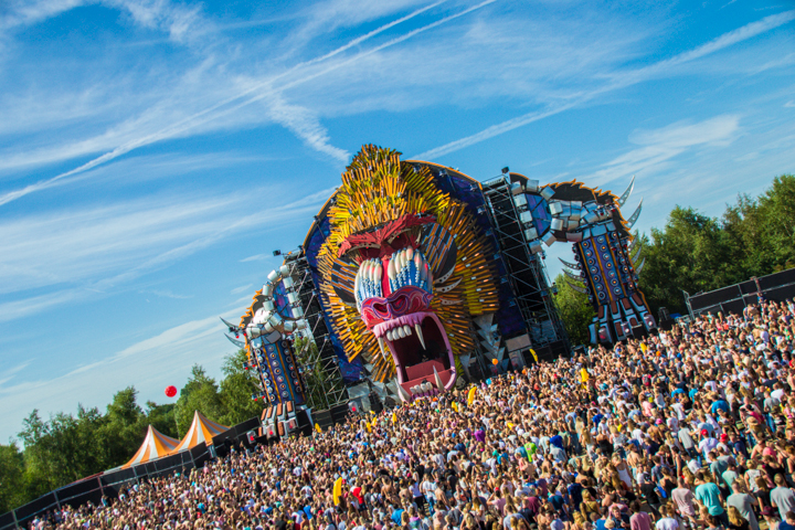 Mysteryland 2015 @ Haarlemmermeer, picture 29, photographed by Tom Van Tongerloo - FrontView Magazine