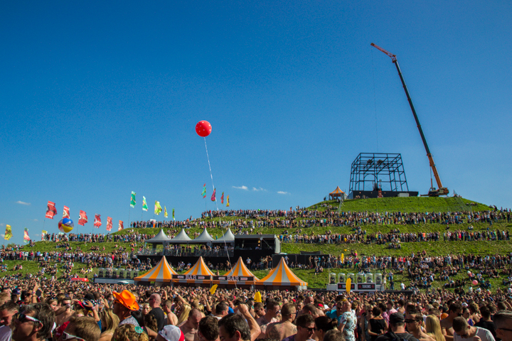 Mysteryland 2015 @ Haarlemmermeer, picture 51, photographed by Tom Van Tongerloo - FrontView Magazine