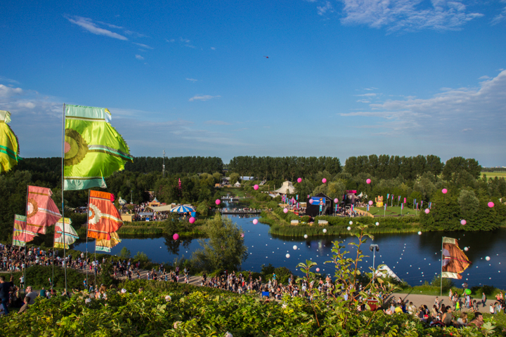 Mysteryland 2015 @ Haarlemmermeer, picture 64, photographed by Tom Van Tongerloo - FrontView Magazine