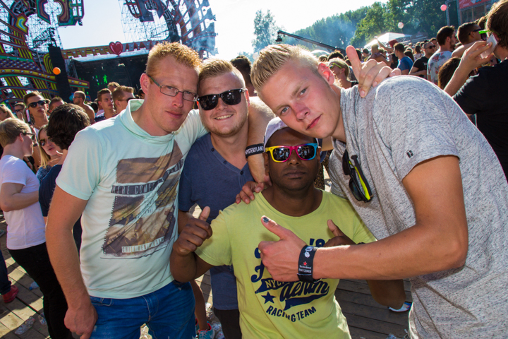 Mysteryland 2015 @ Haarlemmermeer, picture 77, photographed by Tom Van Tongerloo - FrontView Magazine