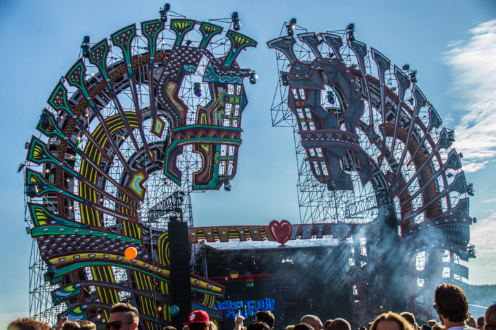 Mysteryland 2015 @ Haarlemmermeer, picture 79, photographed by Tom Van Tongerloo - FrontView Magazine