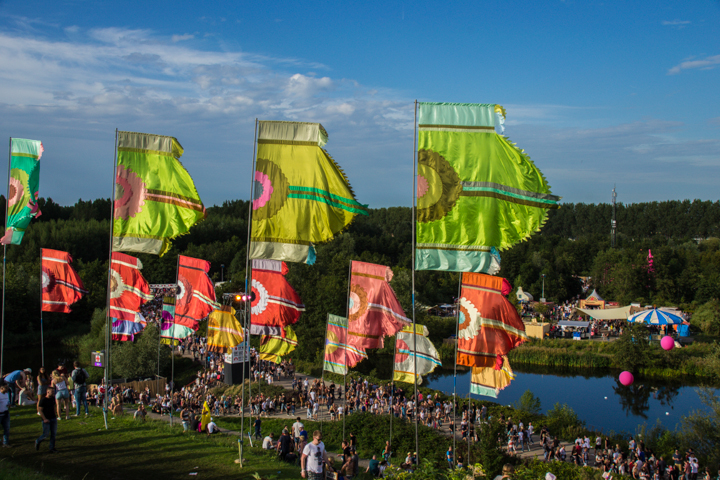 Mysteryland 2015 @ Haarlemmermeer, picture 97, photographed by Tom Van Tongerloo - FrontView Magazine