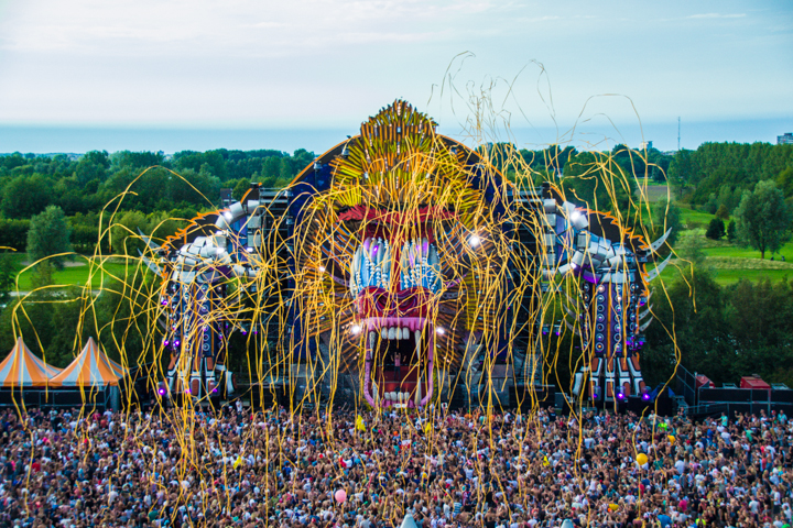 Mysteryland 2015 @ Haarlemmermeer, picture 99, photographed by Tom Van Tongerloo - FrontView Magazine