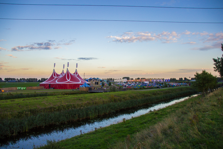 Mysteryland 2015 @ Haarlemmermeer, picture 114, photographed by Tom Van Tongerloo - FrontView Magazine