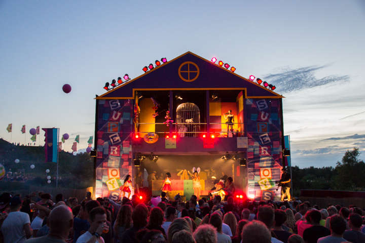 Mysteryland 2015 @ Haarlemmermeer, picture 143, photographed by Tom Van Tongerloo - FrontView Magazine