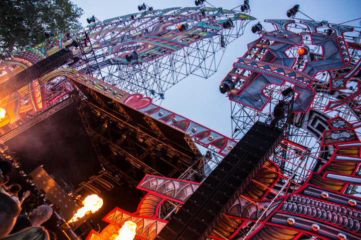 Mysteryland 2015 @ Haarlemmermeer, picture 158, photographed by Tom Van Tongerloo - FrontView Magazine
