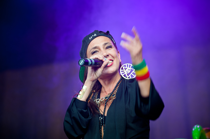Slongs Dievanongs @ Marktrock Poperinge, foto 1, foto's door Devid Camerlynck - FrontView Magazine