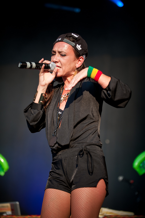 Slongs Dievanongs @ Marktrock Poperinge, foto 35, foto's door Devid Camerlynck - FrontView Magazine