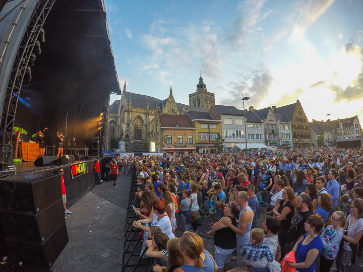 Slongs Dievanongs @ Marktrock Poperinge, foto 62, foto's door Devid Camerlynck - FrontView Magazine