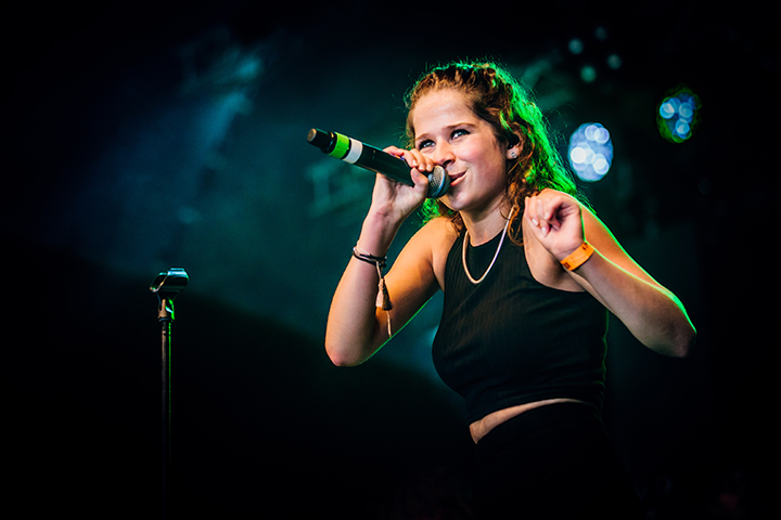 Laura Tesoro @ Boerenrock 2015, picture 8, photographed by Elke Briers - FrontView Magazine