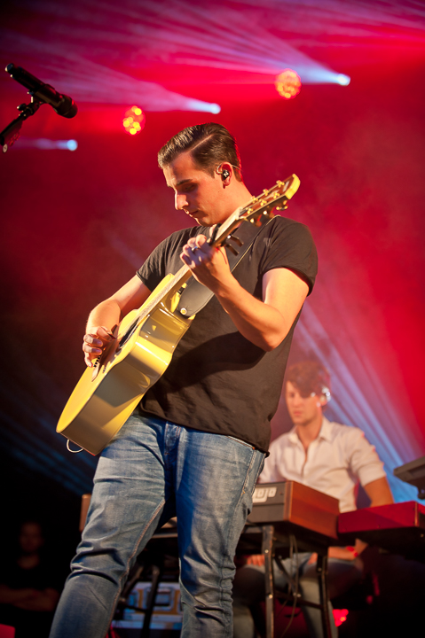 Nielson @ Marktrock Poperinge, picture 25, photographed by Devid Camerlynck - FrontView Magazine
