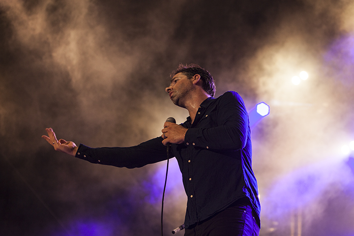 Yevgueni @ Maanrock 2015, foto 14, foto's door Frank Lambrechts - FrontView Magazine