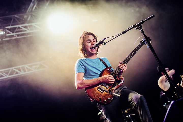 Jett Rebel @ Boerenrock 2015, foto 4, foto's door Elke Briers - FrontView Magazine
