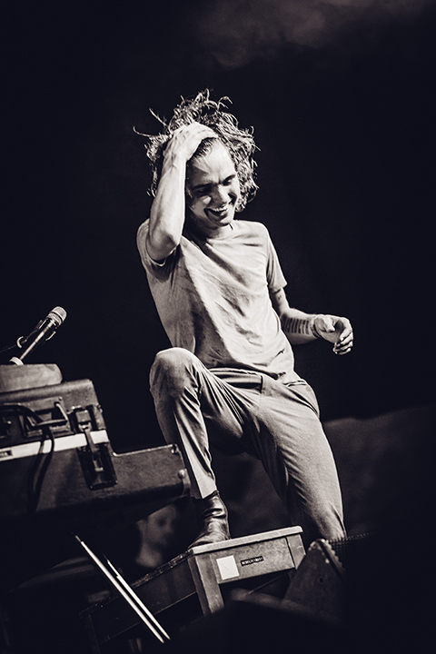 Jett Rebel @ Boerenrock 2015, foto 7, foto's door Elke Briers - FrontView Magazine