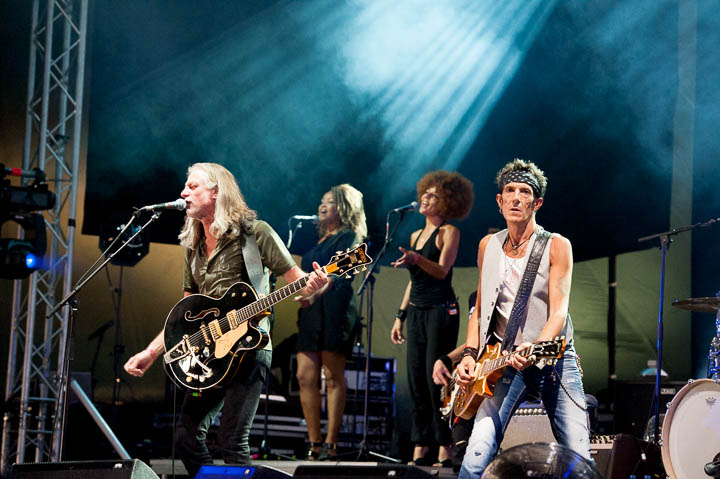 The Scabs @ Jospop 2015, picture 10, photographed by Davy Vissers - FrontView Magazine