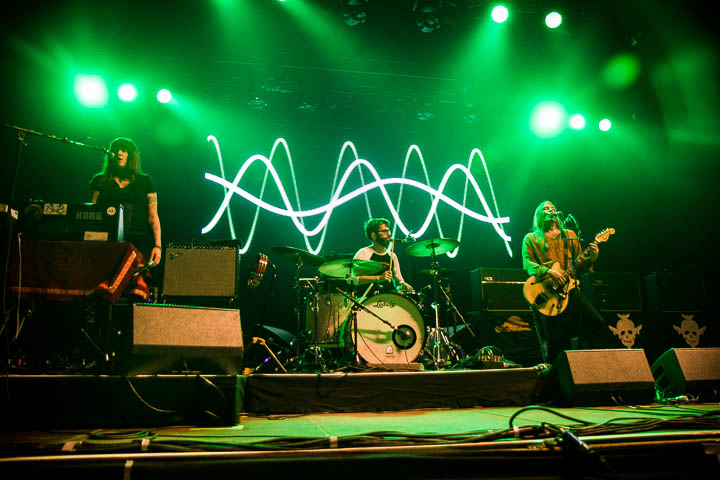 The Dandy Warhols @ Crammerock 2015, picture 5, photographed by Tom Stessens - FrontView Magazine