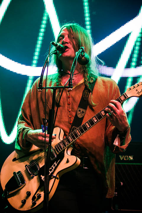 The Dandy Warhols @ Crammerock 2015, picture 12, photographed by Tom Stessens - FrontView Magazine