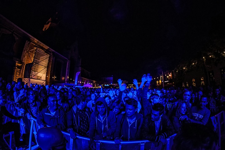 Raketkanon @ Villa Pace 2015, picture 8, photographed by Edwin Houdevelt - FrontView Magazine