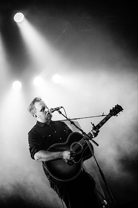 Gavin James @ Crammerock 2015, picture 3, photographed by Elke Briers - FrontView Magazine