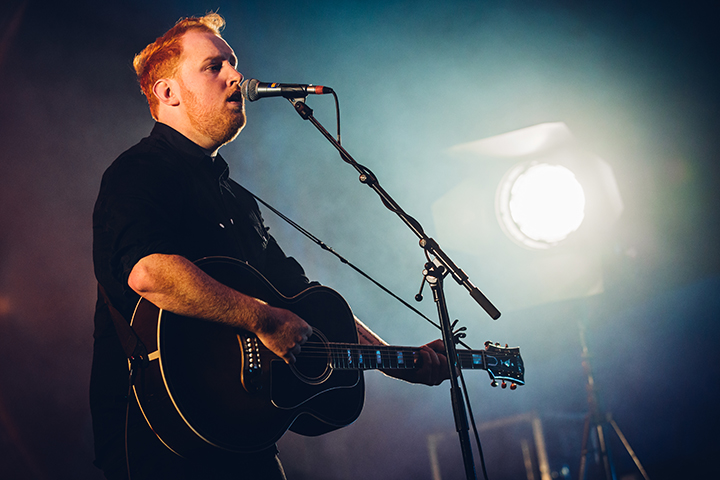 Gavin James @ Crammerock 2015, picture 9, photographed by Elke Briers - FrontView Magazine