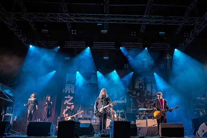 The Scabs @ Villa Pace 2015, picture 45, photographed by Edwin Houdevelt - FrontView Magazine