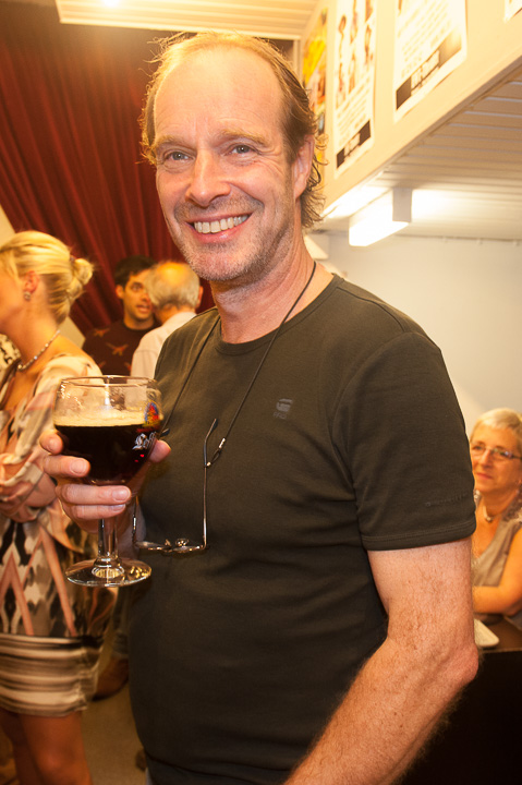 Première "De schaar erin" EWT Theater, foto 28, foto's door Goele Bormans - FrontView Magazine