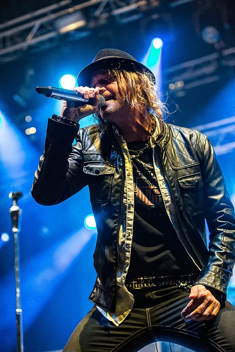 Gotthard @ OlensFest 2015, foto 4, foto's door Edwin Houdevelt - FrontView Magazine