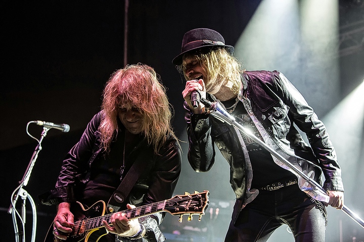 Gotthard @ OlensFest 2015, foto 9, foto's door Edwin Houdevelt - FrontView Magazine