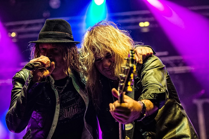 Gotthard @ OlensFest 2015, foto 19, foto's door Edwin Houdevelt - FrontView Magazine
