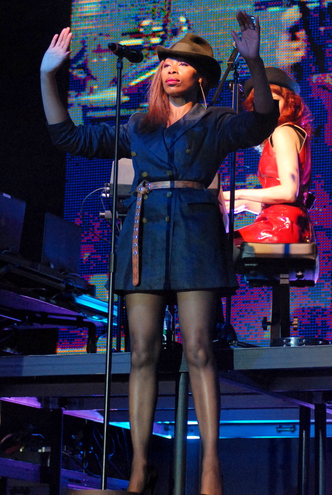 Simple Minds@ Hickstead UK Boomerang Festival, picture 8, photographed by Peter Minnebo - FrontView Magazine