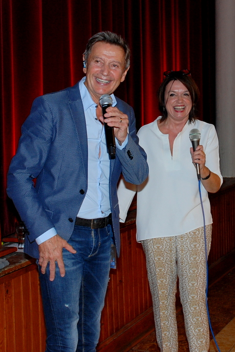 CD voorstelling Willy Sommers @ Zaal Eldorado Humbeek, picture 11, photographed by Peter Minnebo - FrontView Magazine