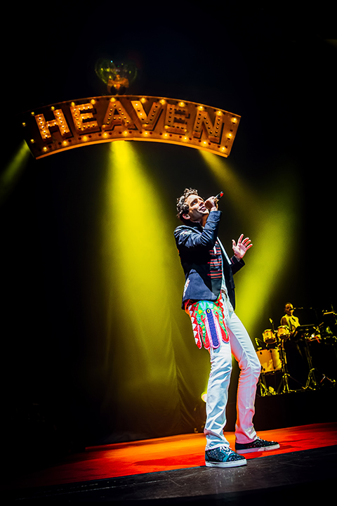 Mika @ Vorst Nationaal, picture 3, photographed by Elke Briers - FrontView Magazine