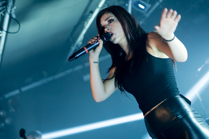 Against The Current @ Trix, foto 18, foto's door Dorien Goetschalckx - FrontView Magazine
