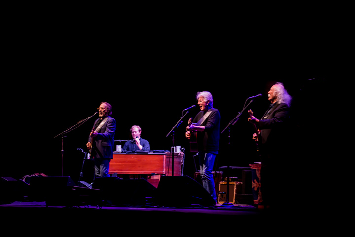 Crosby, Stills & Nash @ Vorst Nationaal, picture 12, photographed by Tristan Herftijd - FrontView Magazine