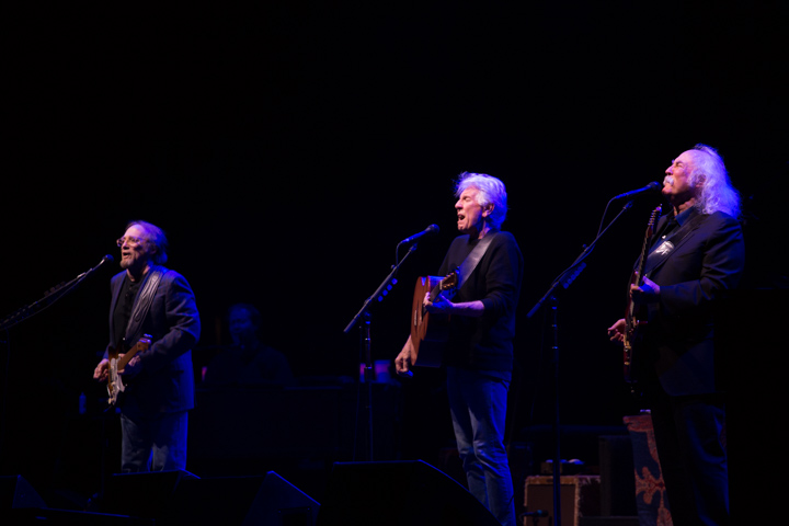 Crosby, Stills & Nash @ Vorst Nationaal, picture 19, photographed by Tristan Herftijd - FrontView Magazine