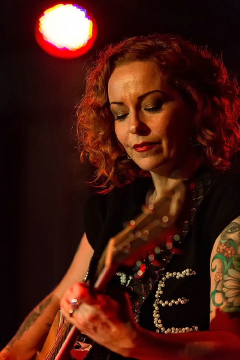 Anneke Van Giersbergen @ De Verlichte Geest, picture 22, photographed by Edwin Houdevelt - FrontView Magazine