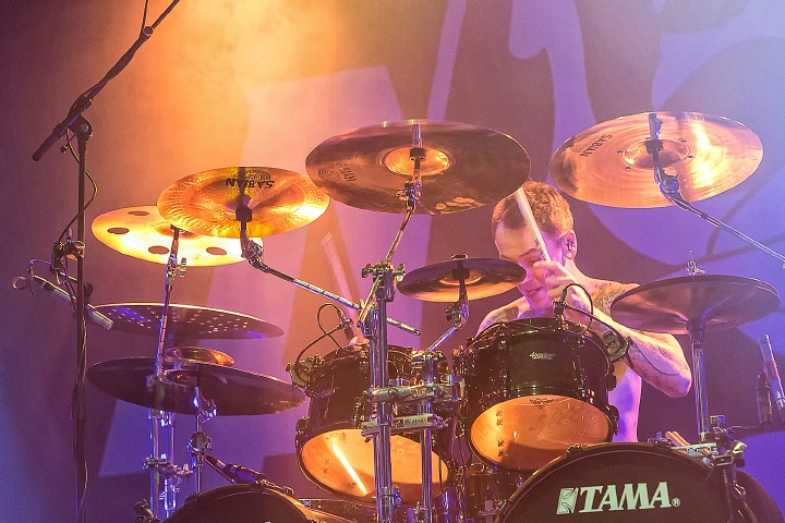 Asking Alexandria @ Trix, picture 9, photographed by Edwin Houdevelt - FrontView Magazine