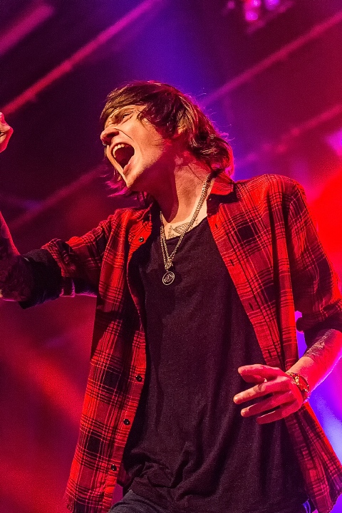 Asking Alexandria @ Trix, picture 18, photographed by Edwin Houdevelt - FrontView Magazine