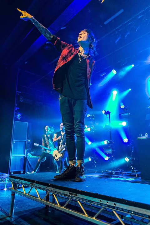Asking Alexandria @ Trix, picture 28, photographed by Edwin Houdevelt - FrontView Magazine