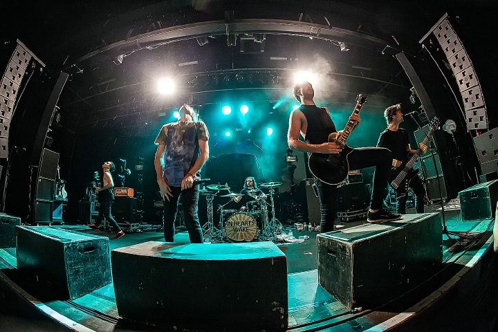In Hearts Wake @ Trix, picture 1, photographed by Edwin Houdevelt - FrontView Magazine