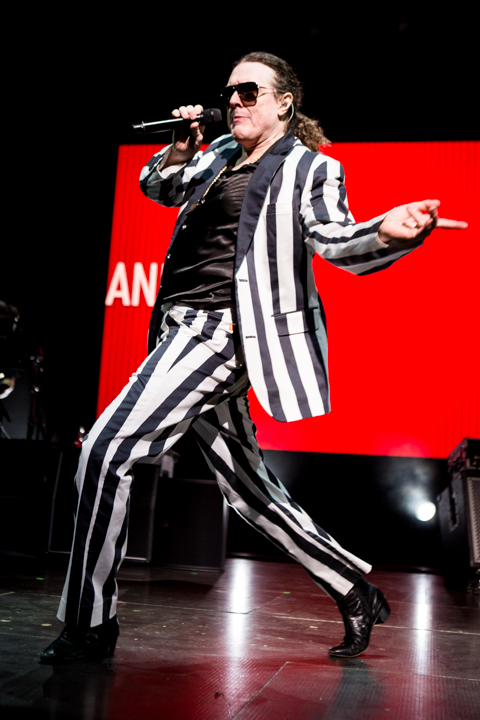 'Weird Al' Yankovic @ Ancienne Belgique, picture 19, photographed by Dorien Goetschalckx - FrontView Magazine