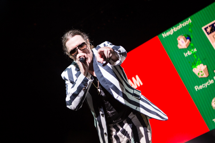 'Weird Al' Yankovic @ Ancienne Belgique, picture 20, photographed by Dorien Goetschalckx - FrontView Magazine