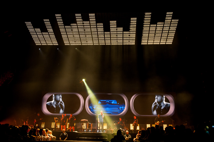 Stan Van Samang @ Lotto Arena, picture 29, photographed by Dimitri Vanlommel - FrontView Magazine