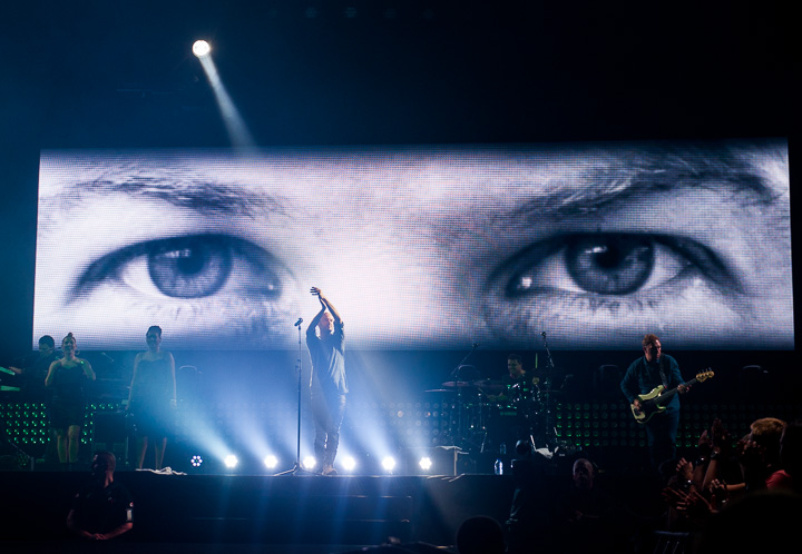 Stan Van Samang @ Lotto Arena, picture 69, photographed by Dimitri Vanlommel - FrontView Magazine