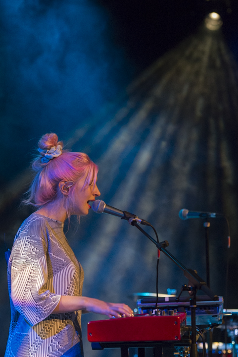 Alice On The Roof @ Decibelz, picture 17, photographed by FrontView Magazine