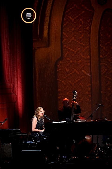 Diana Krall - Wallflower tour @ BOZAR, picture 7, photographed by Wim Patry - FrontView Magazine