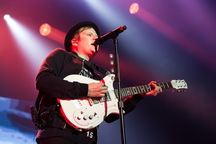 Fall Out Boy @ Vorst Nationaal, picture 11, photographed by Dorien Goetschalckx - FrontView Magazine