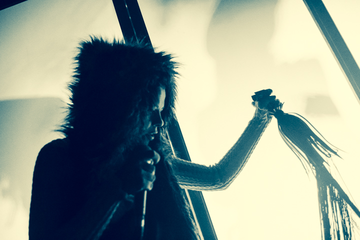 Kovacs @ Ancienne Belgique Club, picture 5, photographed by Geert Pieters - FrontView Magazine