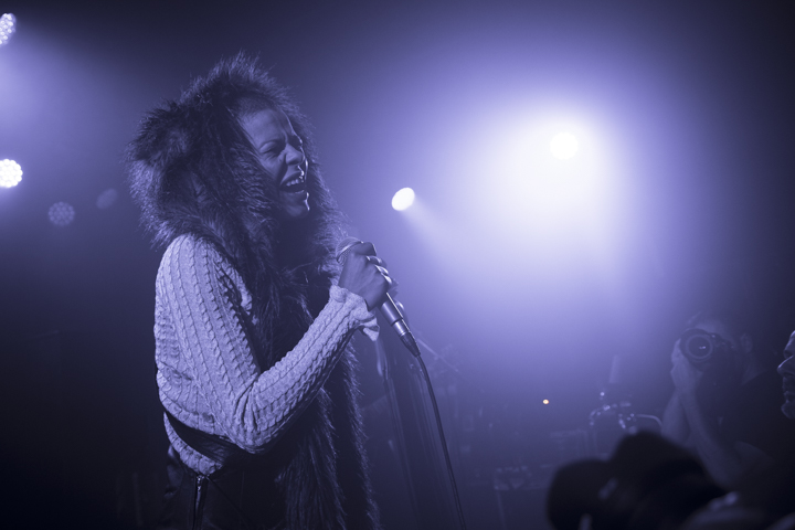 Kovacs @ Ancienne Belgique Club, picture 15, photographed by Geert Pieters - FrontView Magazine
